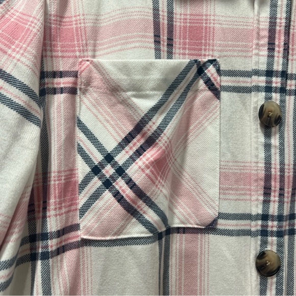 Pink and White Plaid Button-Up Shirt‎ - Picture 5 of 16